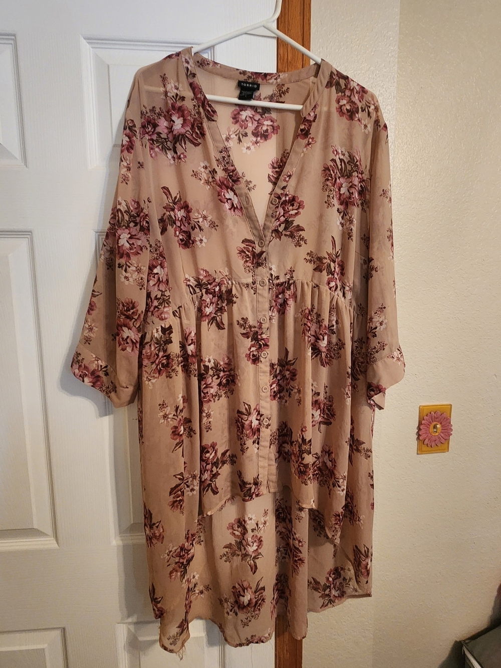 Torrid Dusty Mauve Floral Tunic Top